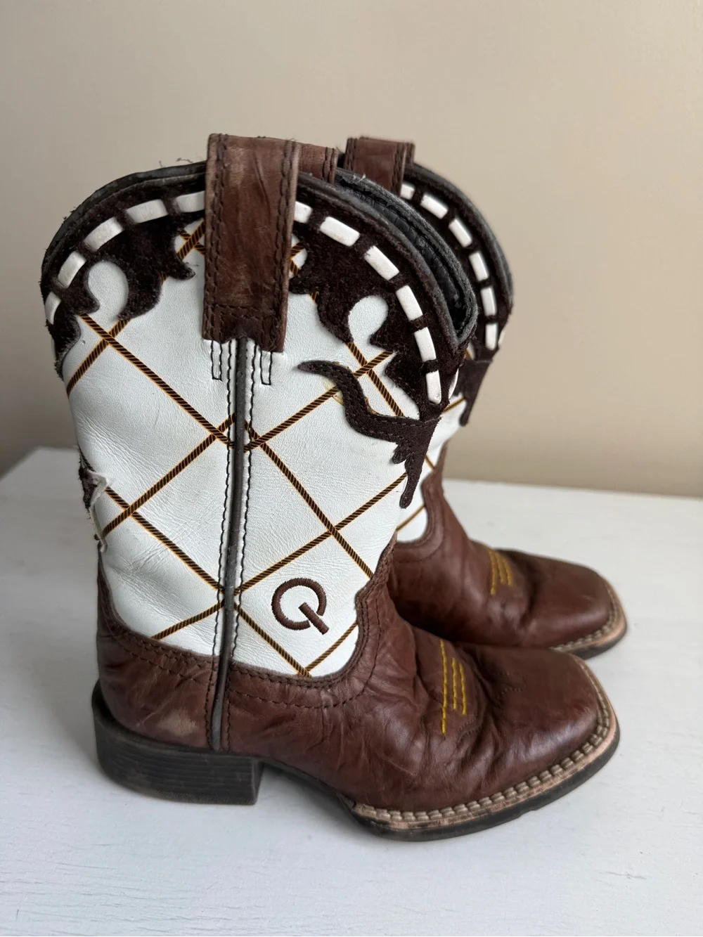 Ariat we ve